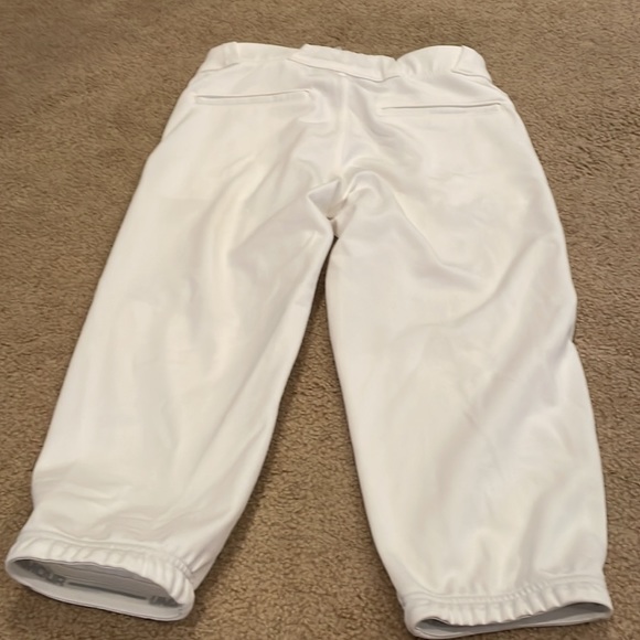 Under Armour white softball pants - Picture 4 of 4